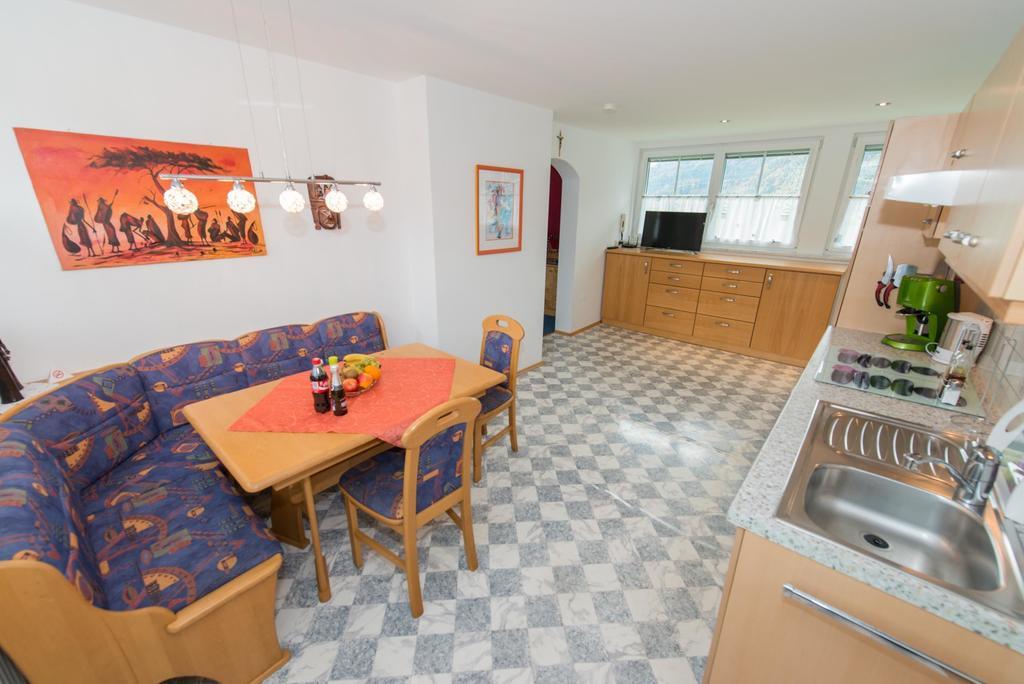 Fewo Steiner Tröpolach 部屋 写真