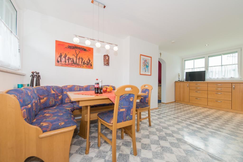 Fewo Steiner Tröpolach 部屋 写真